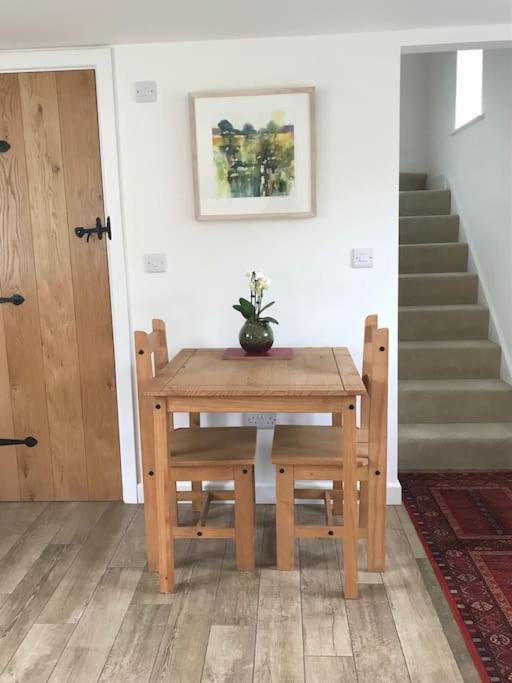 Lovely Kent Cottage With Rural Medway Views Tonbridge Bagian luar foto